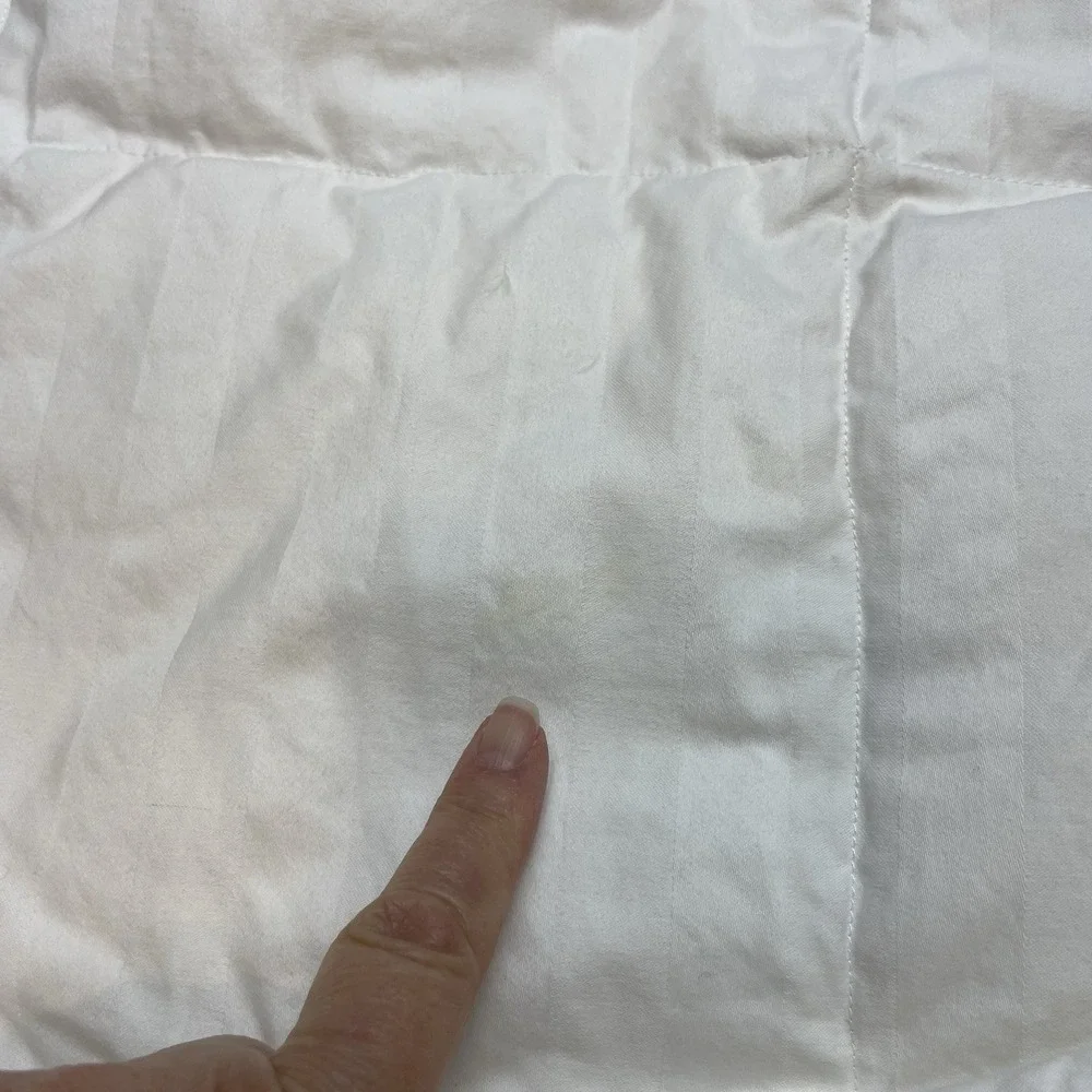Royal Velvet‎ Satin Trim Down Comforter 87